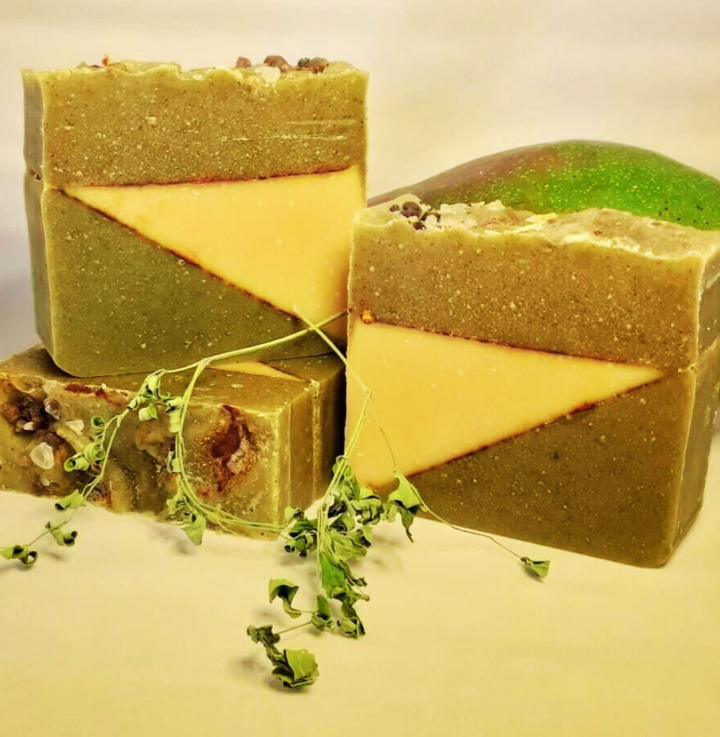 Avocado + Moringa Soap - Skin-Transforming Superfood Bar for Eczema