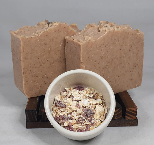 Oatmeal + Aloe Soap - Luxurious Hydration for Eczema & Anti-Aging