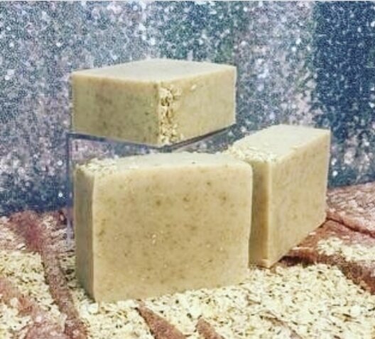 Oatmeal Soap - Pure Gentle Relief for Eczema & Dry Irritated Skin